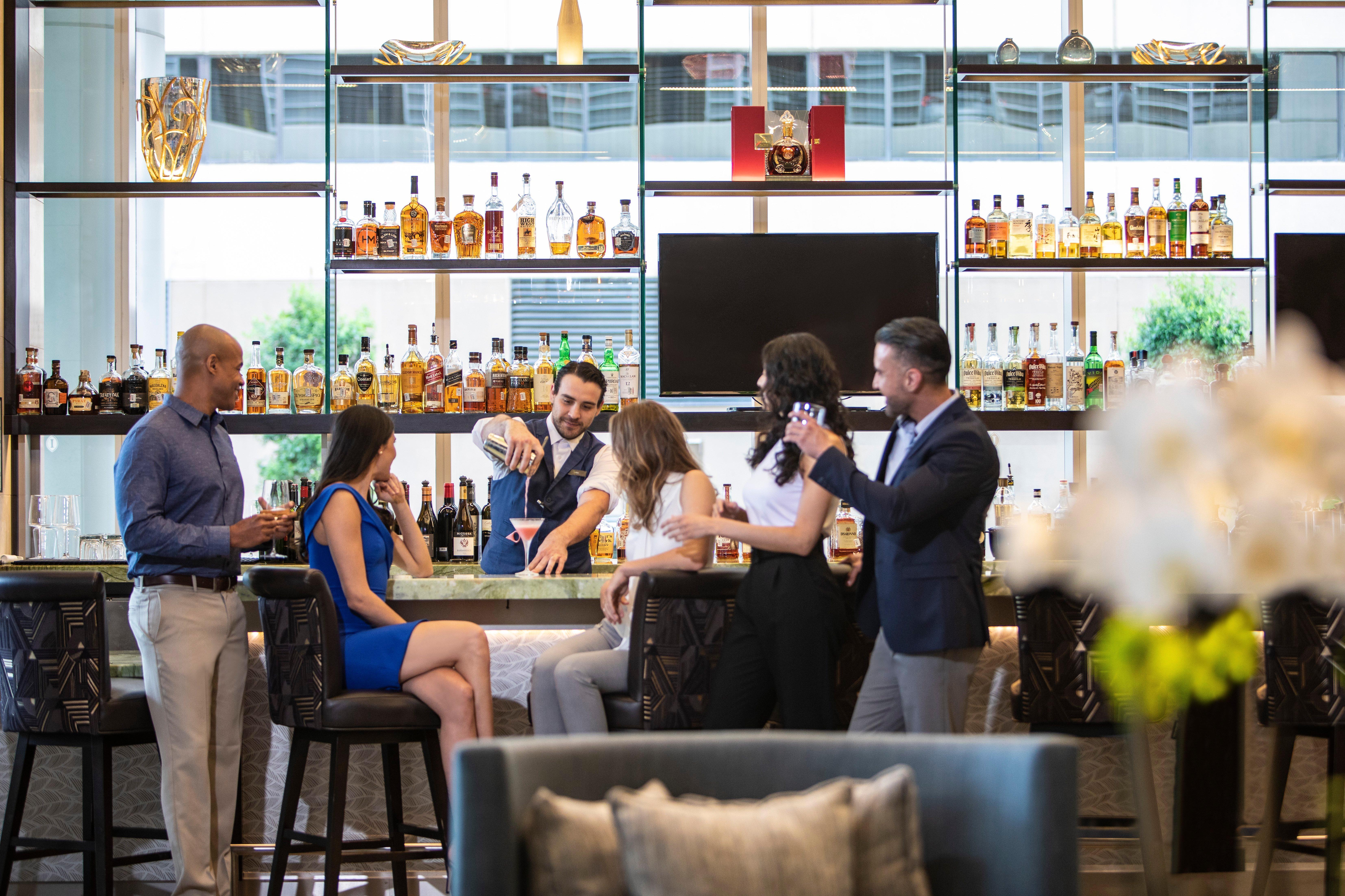 Отель Intercontinental Houston By Ihg Экстерьер фото