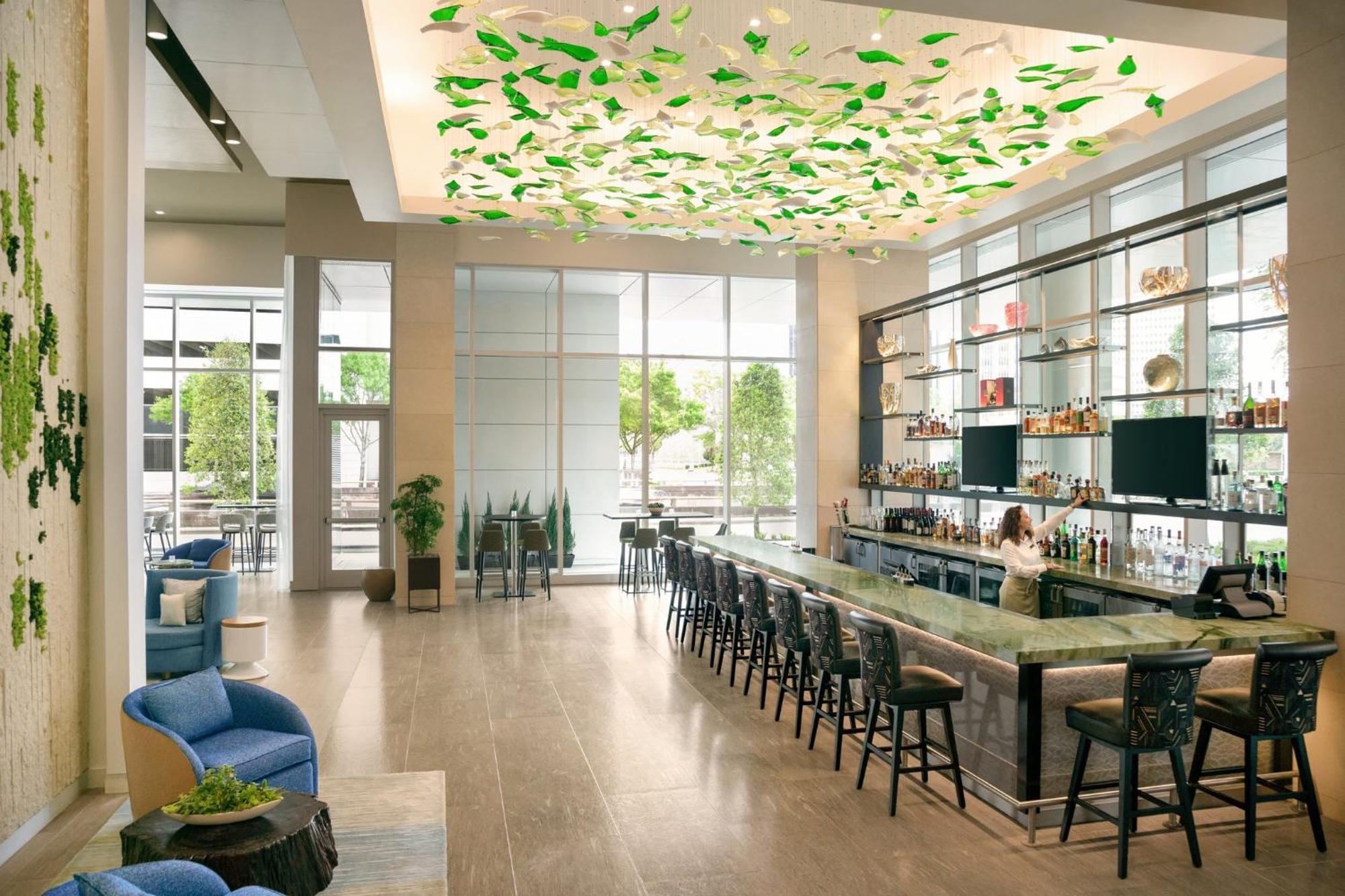 Отель Intercontinental Houston By Ihg Экстерьер фото